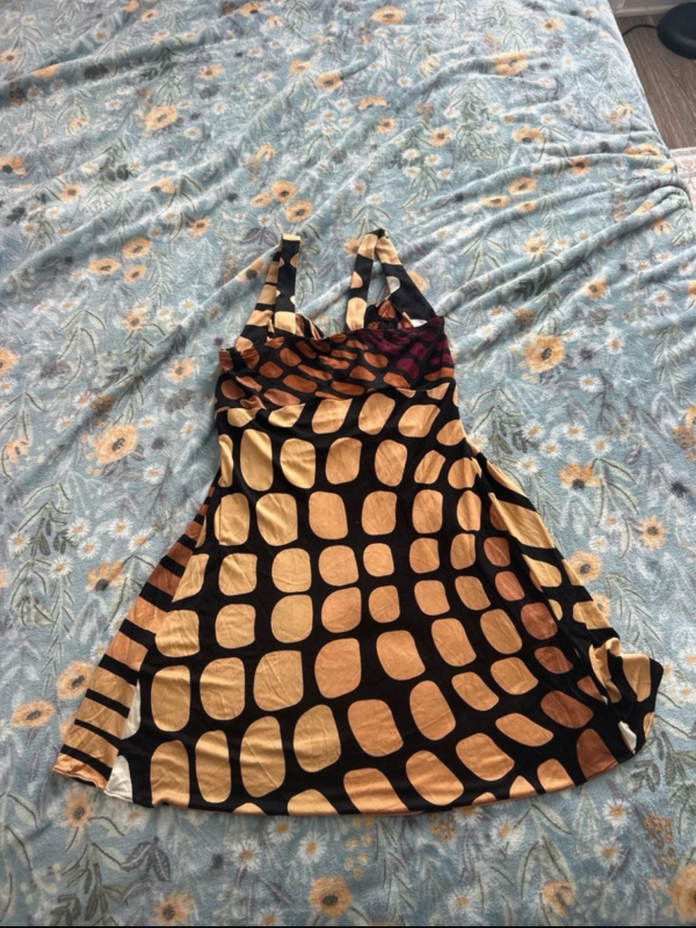 Y2K fashion 100% SILK top with embellishments, Size L, FLAWED - Picture 4 of 10
